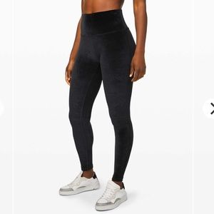 New! Lululemon wunder lounge HR 28” velvet tight 677